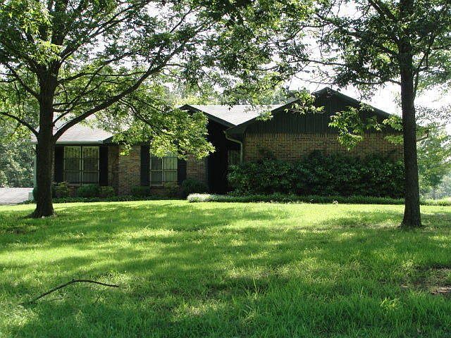 2nd image of 2074 Sticine Rd