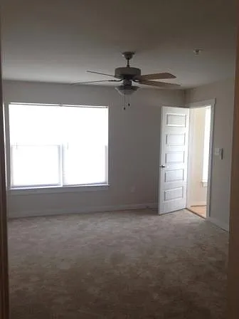 1001 Bainbridge St #7 — Photo 11