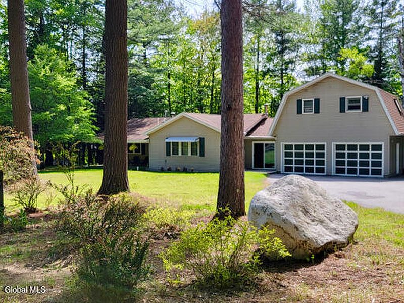 5th image of 219 Old Schroon Road
