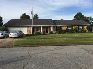 6902 Kitty Hawk Dr, Pensacola, FL 32506