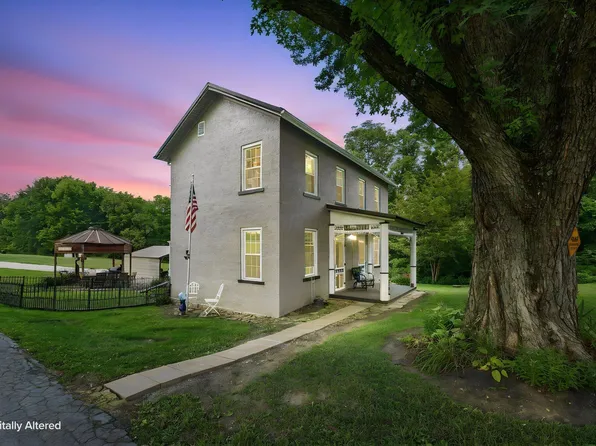 8690 Winchester Rd, Carroll, OH 43112