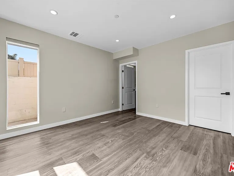 1305 N Sycamore Ave #1305 — Photo 11