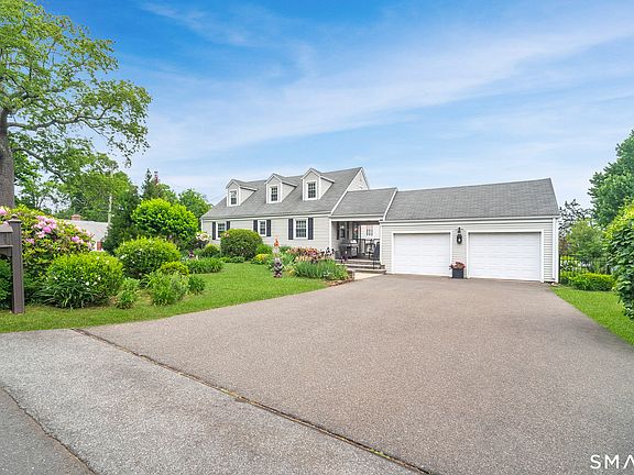 4th image of 798 Wells Road