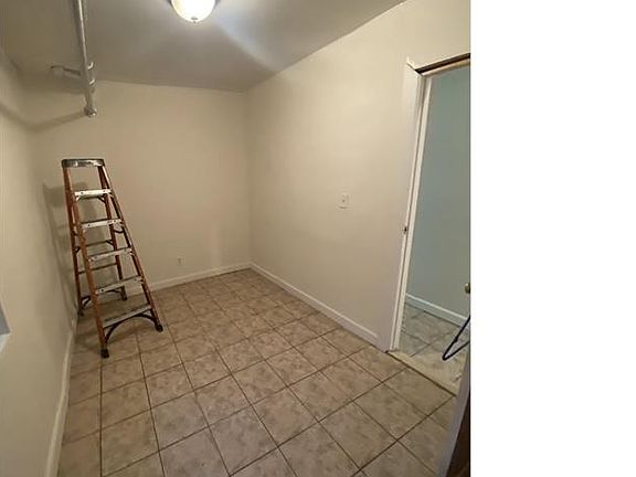 2nd image of 1050 Lowell St #11