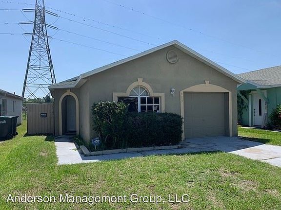 2nd image of 913 Bella Vista Way