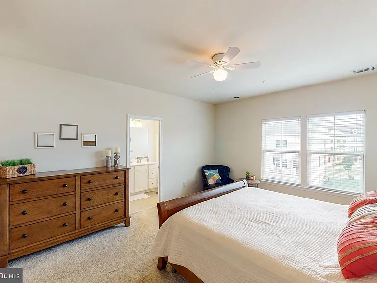 213 Quarry Point Rd — Photo 12