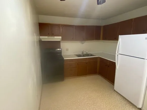 3727 University Ave #6, Des Moines, IA 50311