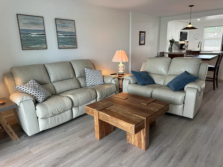 141 SE 3rd Ave #203 — Photo 10