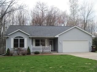 44 Spring St, Midland, MI 48640