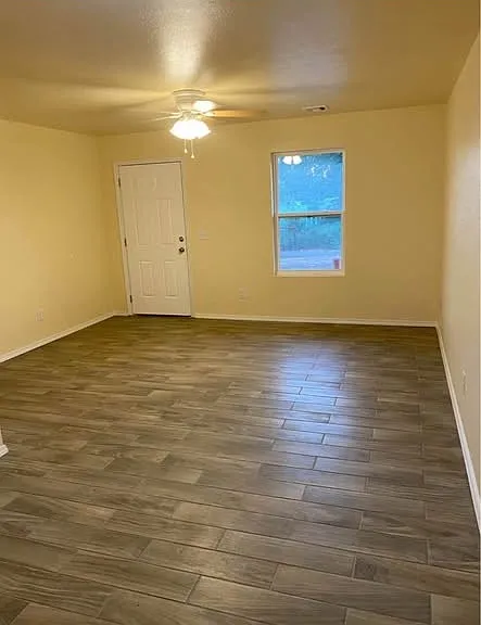 5916 Wilson St — Photo 12