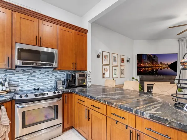 3533 Cedarbridge Way, Carlsbad, CA 92010