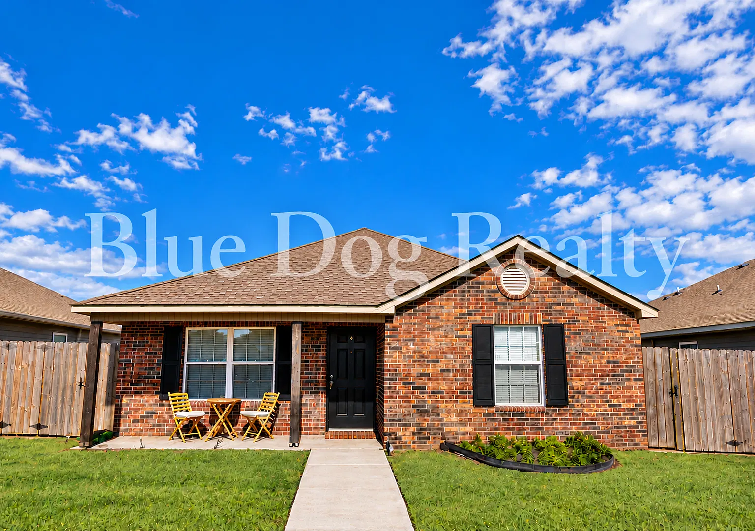 3 Bedroom 2 Bath Brick Home — Photo 1