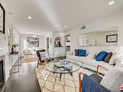 1215 N Olive Dr APT 201, West Hollywood, CA, 90069