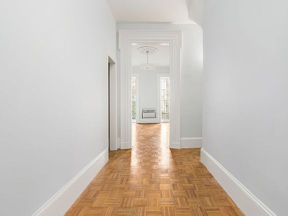 4th image of 485 W 22nd St APT 1
