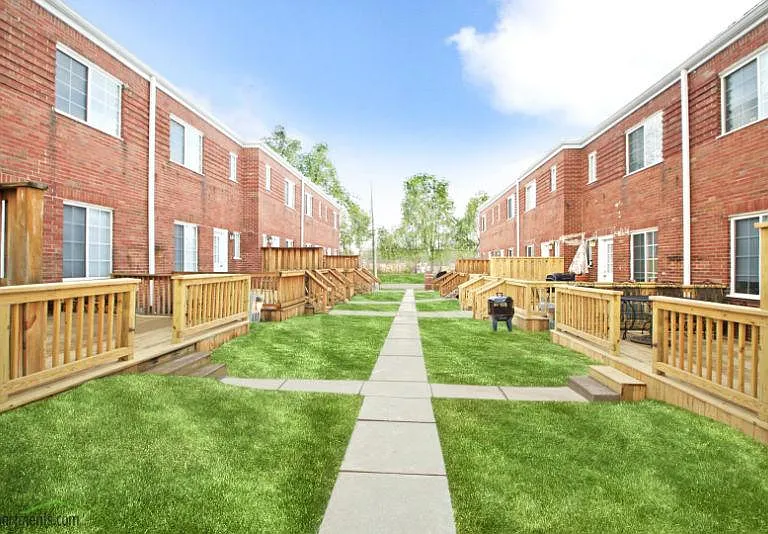 Courtyard Decks