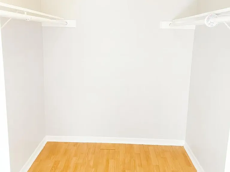 1001 SE 3rd St #3 — Photo 19