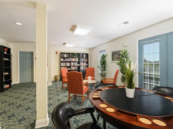 Kentlands Manor, 217 Booth St #121, Gaithersburg, MD 20878