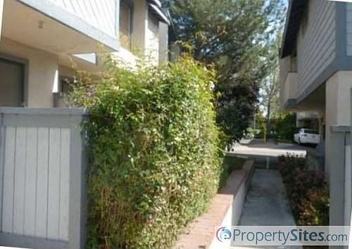 1st image of 2135 E Valley Pkwy Unit 81