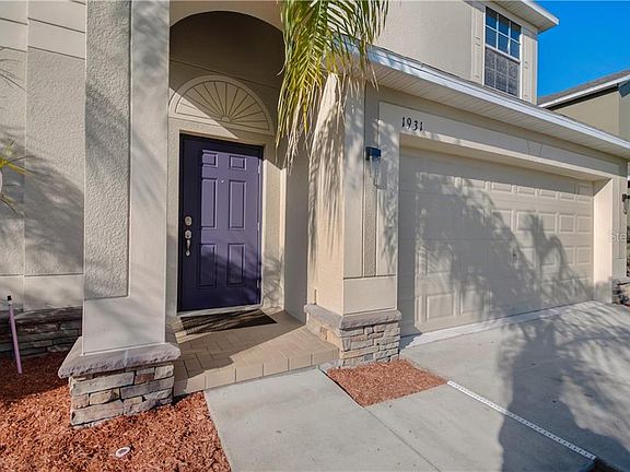 3rd image of 1931 Thetford Cir