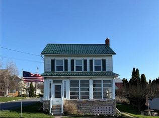 3251 E Grant St, Slatington, PA 18080