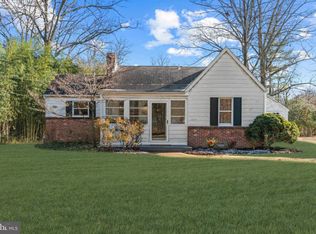 4925 Ridgewood Rd, Alexandria, VA 22312