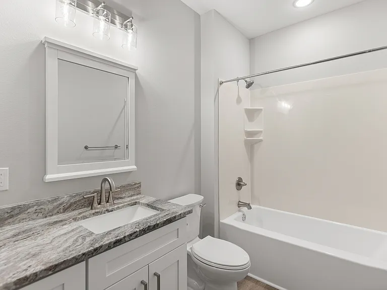 305 Okaloosa Ave #3 — Photo 16