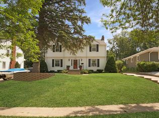3230 Douglas St, Sioux City, IA 51104