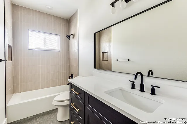 207 Gravel St #102 — Photo 22