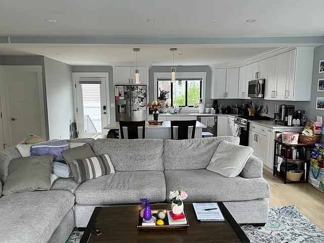 178 South St #9 — Photo 15