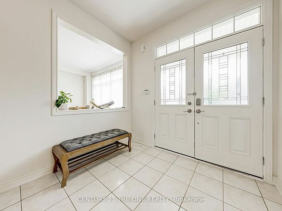 2nd image of 6 Weekes Ave