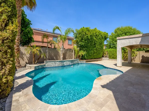 16060 W Mercer Ln, Surprise, AZ 85379