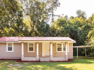 1410 Hazel St, Waycross, GA 31501