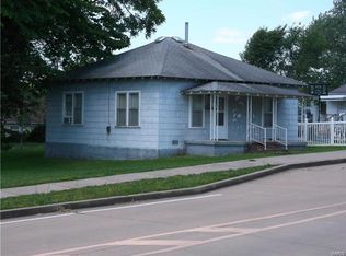 203 High St, Park Hills, MO 63601