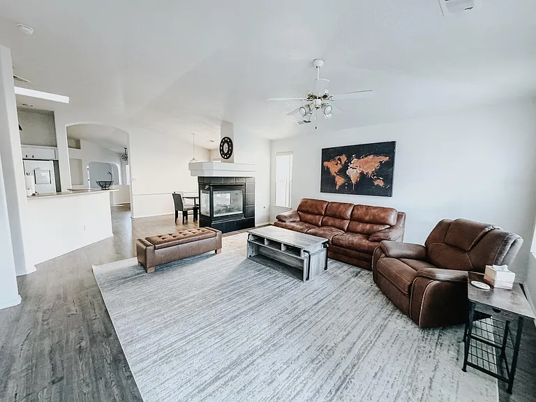 5552 Mansfield Pl NW — Photo 1