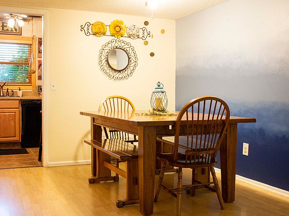 5th image of 1540 Yellowstone Ave APT A