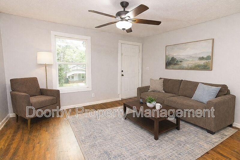 1st image of 2215 Allin St #B