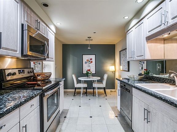 2nd image of 3030 McKinney Ave APT 1603