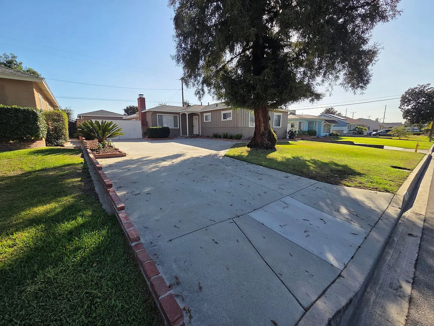 Huge Fully Renovated House in West Covina! — Photo 2