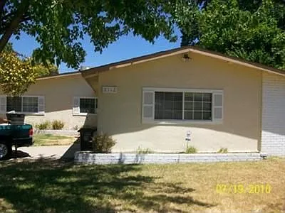 8112 Buttonwood Way photo 1
