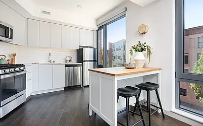 445 Grand Avenue, #1515