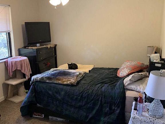 4th image of 2295 Renwick Ln
