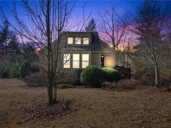 148 Highland Rd, Ellijay, GA 30540
