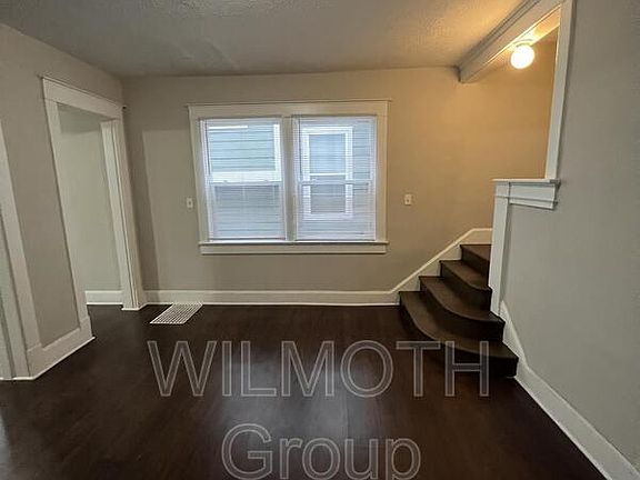 3rd image of 2607 Central Ave #1