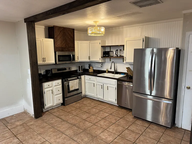 805 E New Mexico Ave #1 — Photo 5