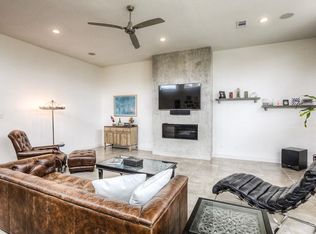 6403 Westcott St #B, Houston, TX 77007