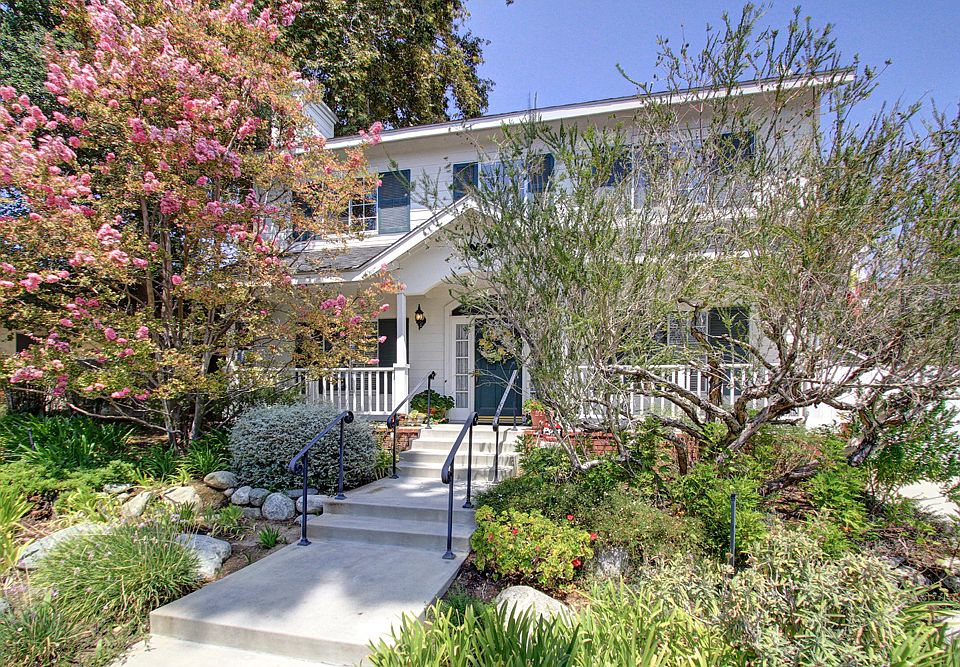 1st image of 445 E Highland Ave