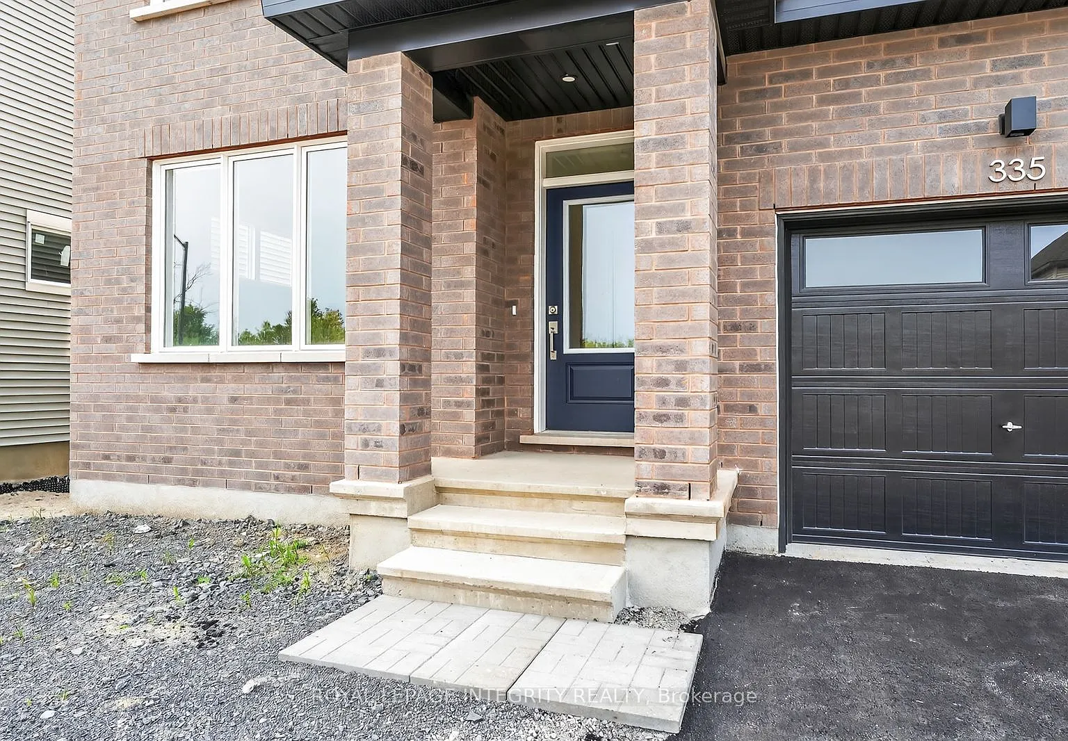 4 bed, $2,900 — Photo 3