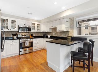 153 W 3rd St #3, South Boston, MA 02127