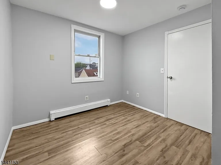 249 Mercer St — Photo 25