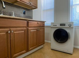 131 Engert Ave #1, Brooklyn, NY